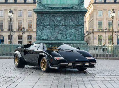 Lamborghini Countach LP 400 S